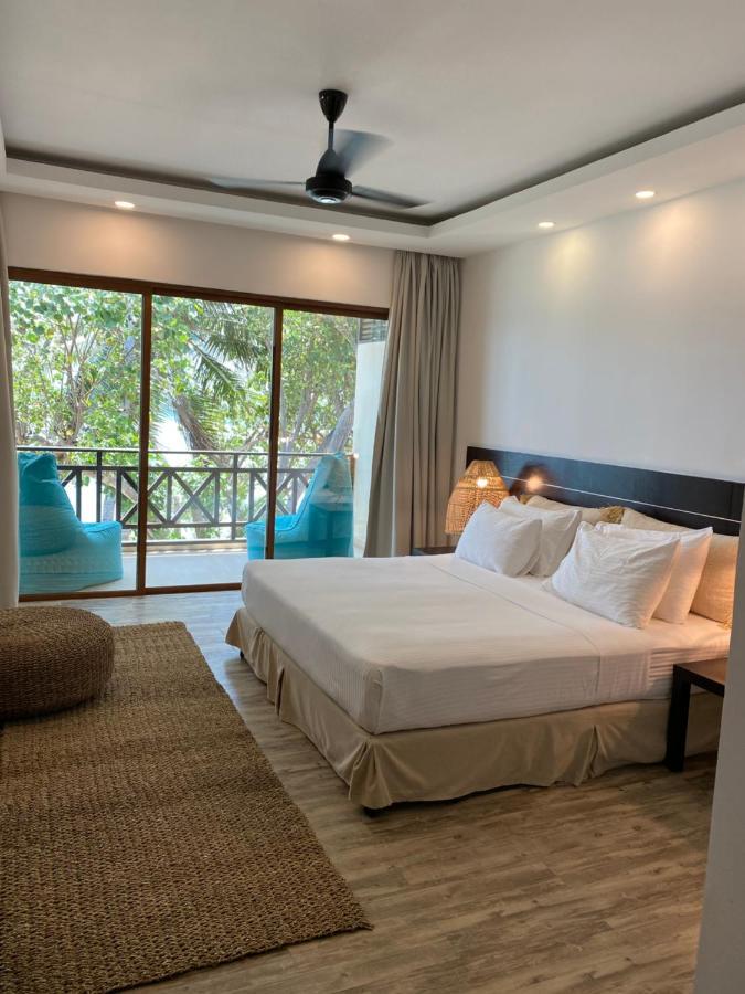 Overviewmaldive Bycanopus Hotel Thulusdhoo Buitenkant foto