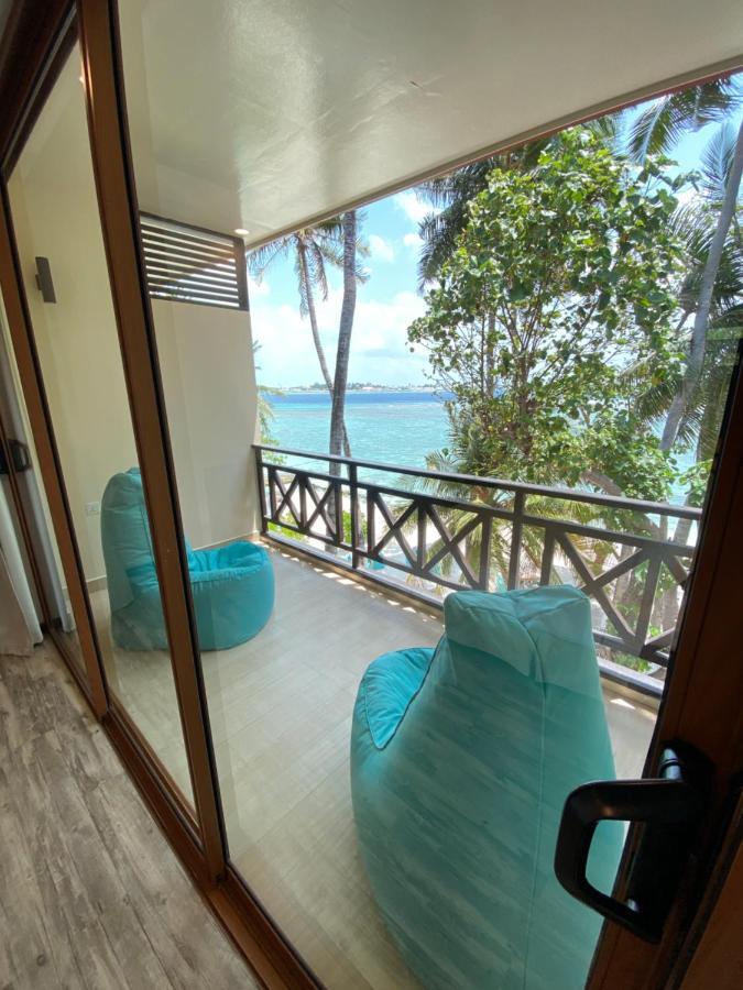 Overviewmaldive Bycanopus Hotel Thulusdhoo Buitenkant foto